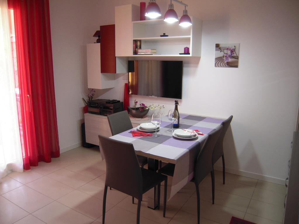 Orchidea Apartment Badesi Zewnętrze zdjęcie