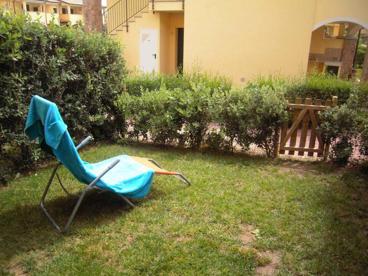 Orchidea Apartment Badesi Zewnętrze zdjęcie